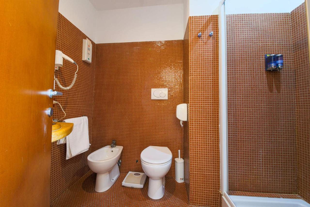 E-Room 42 Roma Exterior foto